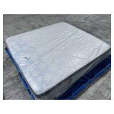 Serta Perfect Sleeper Hybrid Firm Pillow Top King Mattress - MSRP $1,699.00 - No Reserve!