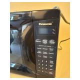 Panasonic NN-S540BF Countertop Microwave Oven Black See Photos