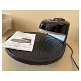 Presto Pizzazz Plus Rotating Pizza Oven Countertop Cooker w/ Manual