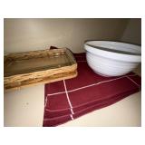 Kitchen Decor Lot House Teapot Bowl Linens Wicker Glass Tray