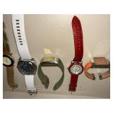 Assorted Wristwatch Lot Pulsar Lorus Quartz Men Women 15 Pc Mixed
