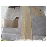 Rowan Lane Queen 4pc White Comforter Set w Shams Pillow New