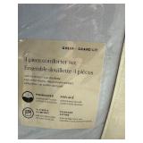 Rowan Lane Queen 4pc White Comforter Set w Shams Pillow New