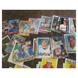 Assortment of star baseball cards...
