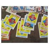 Assortment of star baseball cards...