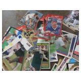 Assortment of star baseball cards...