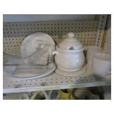 Baking AH & Fire King, Tureen