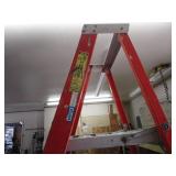 Louisville Platform Ladder