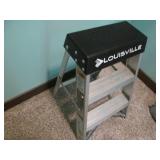 Louisville 2ft Aluminum folding ste...