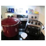Oster stainless steel toaster, Red ...