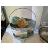 Ceramic Rabbit cookie jar, tin 2-ti...