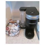 Black Keurig single cup coffee make...