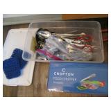 Dual lower cupboard content to incl...