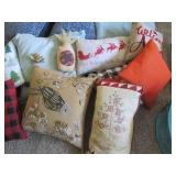 Nice selection of accent pillows in...