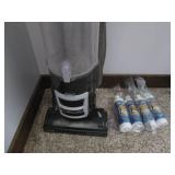 Shark Navigator DLX Vacuum cleaner ...