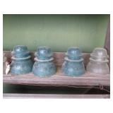 Collection of outdoor birdhouses, s...
