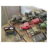 Collection of die cast replica vint...