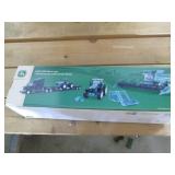 Tomy John Deere 5075E Tractor, trai...