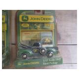 Gearbox Toys die cast John Deere 1/...