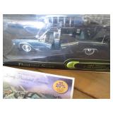 Road Signature 1/24 scale die cast ...