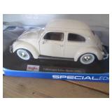 Maisto Special Edition 1/18 scale d...