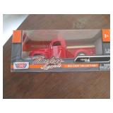 Motor Max Timeless Legends 1/24 sca...