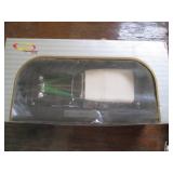 1/18 scale Signature Models 1934 Du...