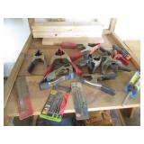 Lot of assorted size spring clamps,...
