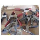 Lot of assorted size spring clamps,...