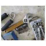 Nur drivers, 1/4in sockets, screwdr...