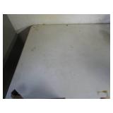 6ft Folding plastic and metal banqu...