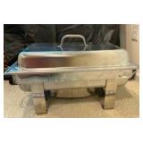 Metal chafing dish with burners