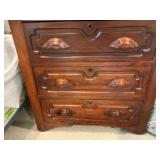 Vintage Art deco "waterfall" style 3 drawer lowboy dresser, early 1930