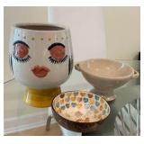 Group of decor pottery shell bowl.