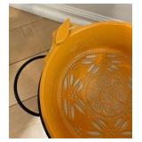 2 piece temptations pottery casserole set