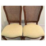 Set of 2 Vintage Thomasville Legacy collection dining chairs