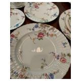 Petite Mikasa Bone Rose Glow fine China 4 place settings dishes