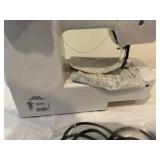 Singer sewing machine Model 1234