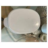 Group of corning ware, casserole 4L, misc