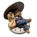 Boyds Bears & Friends Collectibles Lot - Bearstone Hardley Hasslefree, Folkwear, Bearwear & Wall Signs