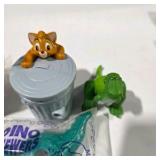 Mixed Fast Food Toy Lot Batman Hunchback of Notre Dame Dinosaur Viewers & Character Figures