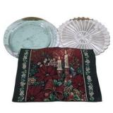 Christmas Cookie Trays & Holiday Table Mat Lot – Glass Serving Plates & Poinsettia Candle Design Mat