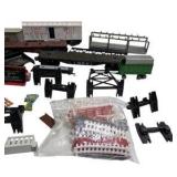 Vintage Lionel O Gauge Train Cars, Accessories, Floodlight Tower & Model Railroad Parts Lot