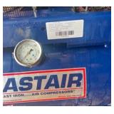 6 x 12 Cargomate trailer 4-cylinder air compressor