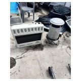 Reddy Heater Propane Radiant Heater and Scheu Products Universal Propane Convection Heater Serial No. 29817