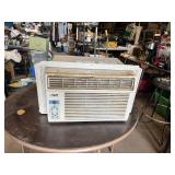 Arctic King Window Air Conditioner Unit with Slide-Out Extensions - Works