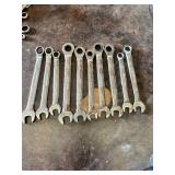 MasterForge Ratcheting Combination Wrenches Including SAE Sizes 9/16, 1/2, 7/16 and Metric Sizes 13mm, 12mm, 10mm