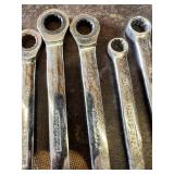 MasterForge Ratcheting Combination Wrenches Including SAE Sizes 9/16, 1/2, 7/16 and Metric Sizes 13mm, 12mm, 10mm