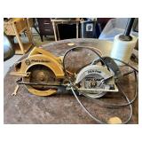 Black and Decker 7308 7-1/4 Inch Circular Saw and Skilsaw HD5510 5-1/2 Inch Circular Saw
