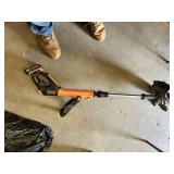 Black and Decker 20V Lithium String Trimmer with Easy Feed - Works